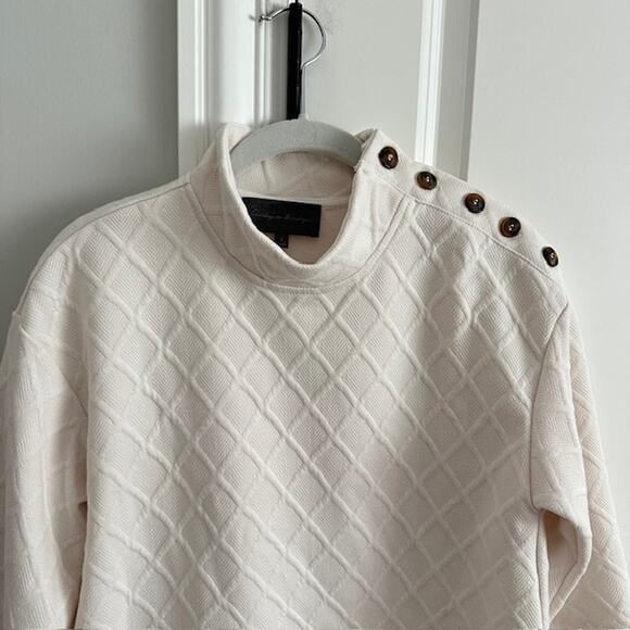 Anthropologie Sunday In Brooklyn Mollie Button Shoulder Top Mock Neck S Cream - Picture 6 of 10